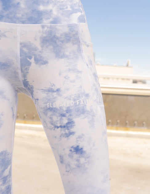 The Melle Blue Tie Dye Legging – Lilac Blonde