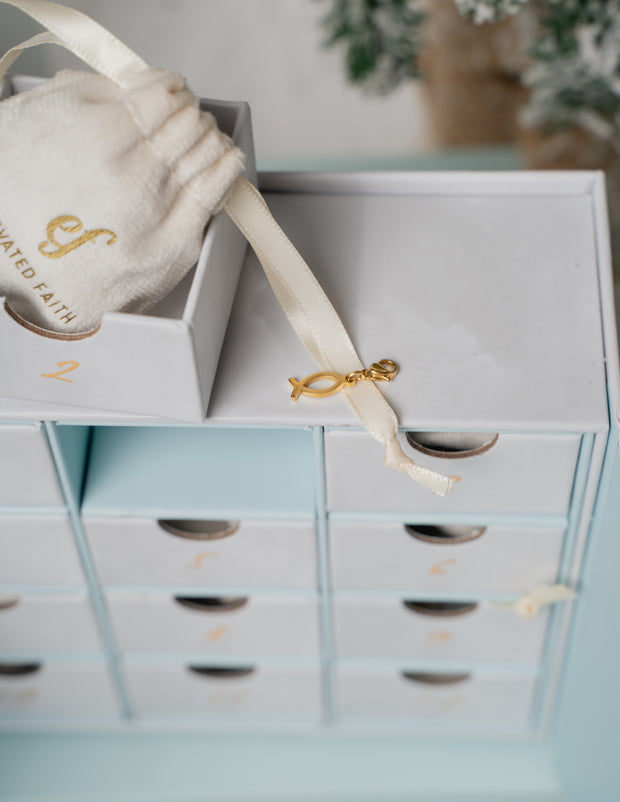 12 Days of EF Jewelry Christmas Holiday Advent Calendar Box