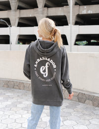 Ambassador Unisex Kapuzenpullover – Kriegerstufe