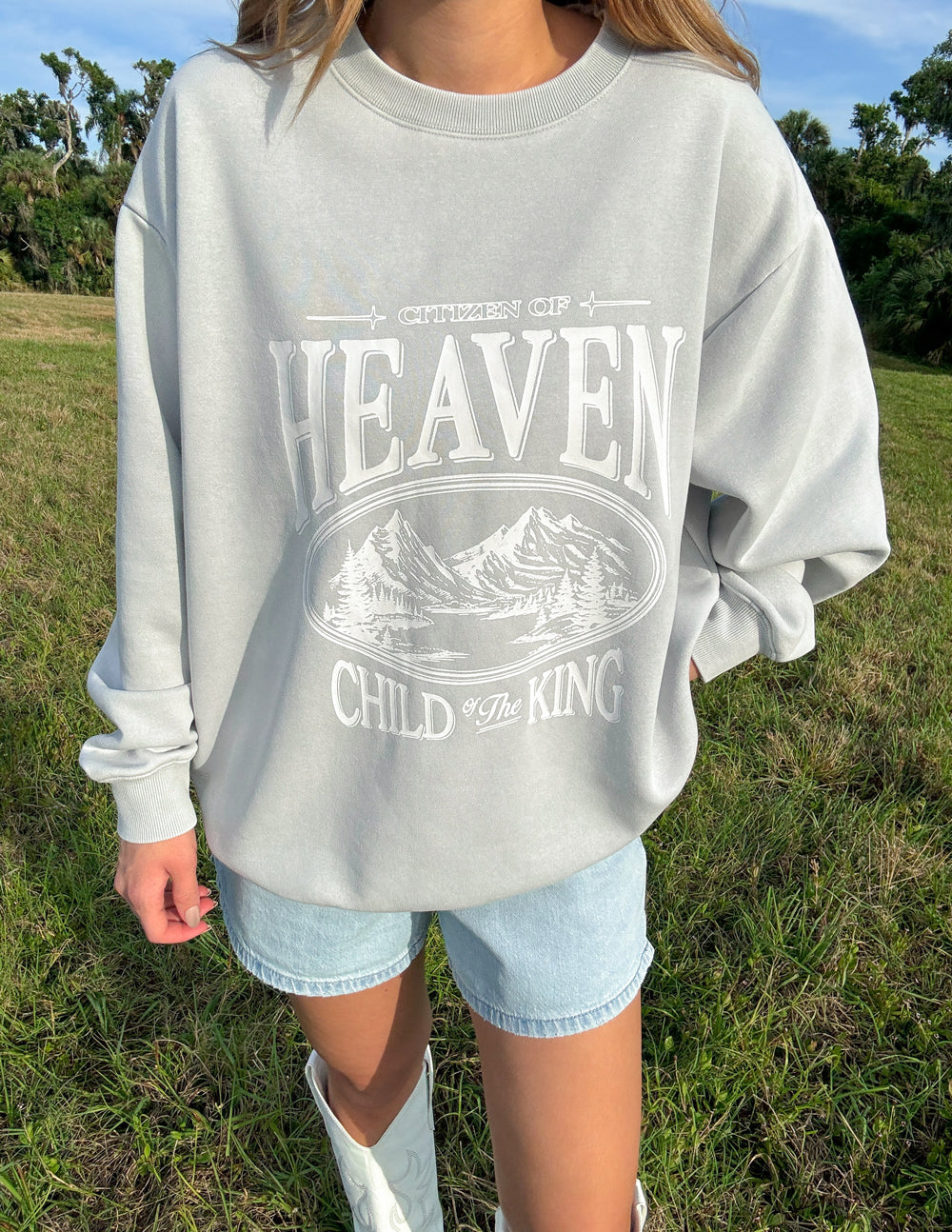 Heaven Embroidery Crew factory Neck & Jogger Set 2XL