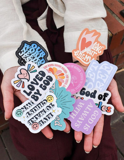 100PCS Christian Stickers Religious,Variety Bible Faith Stickers,Beautiful  Jesus and Cross Stickers Inspirational Positive Affirmation Decal Cute